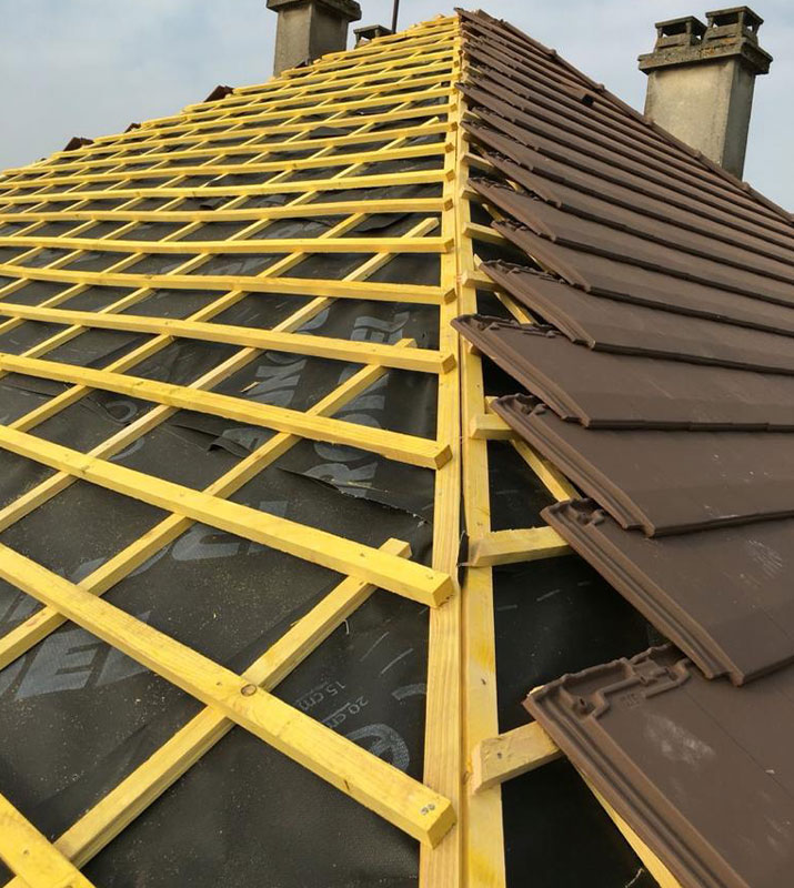 Couvreurs, charpentiers, façadiers, zingueurs et ramoneurs à Saint-Cloud (92210) et dans les Hauts de Seine (92)