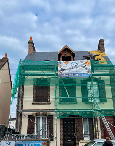 SAS PRO-TECH Couverture Ravalement, couvreur à Saint-Cloud (92210) dans les Hauts de Seine (92)
