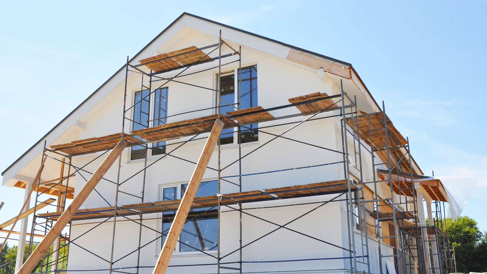 Ravalement de façade à Saint-Cloud (92210) et dans les Hauts de Seine (92)